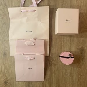 Tous Gift Bags and Boxes